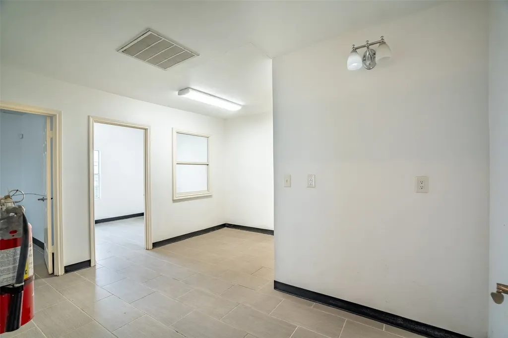 401 W Simonds Road Seagoville TX 75159
