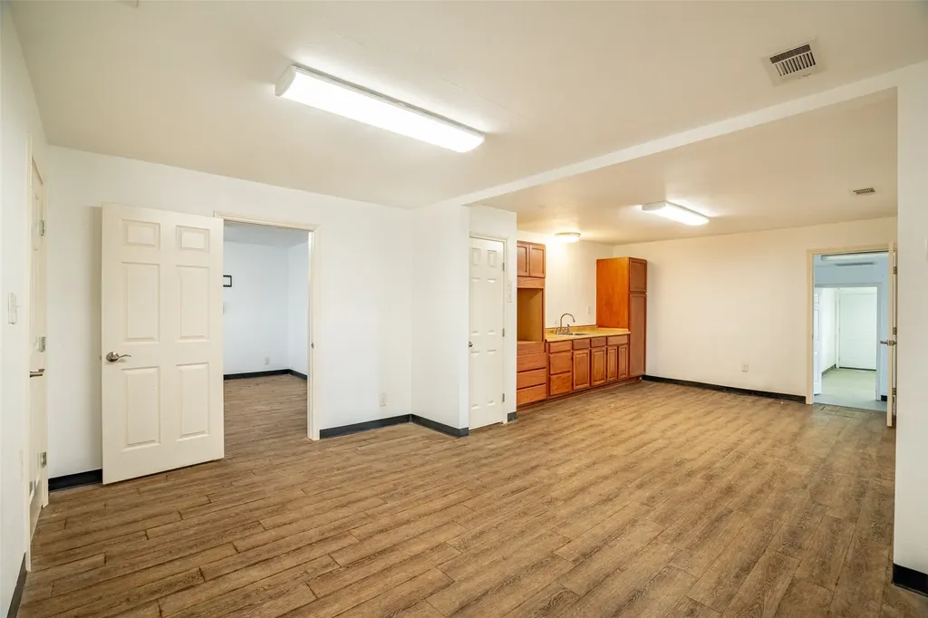 401 W Simonds Road Seagoville TX 75159