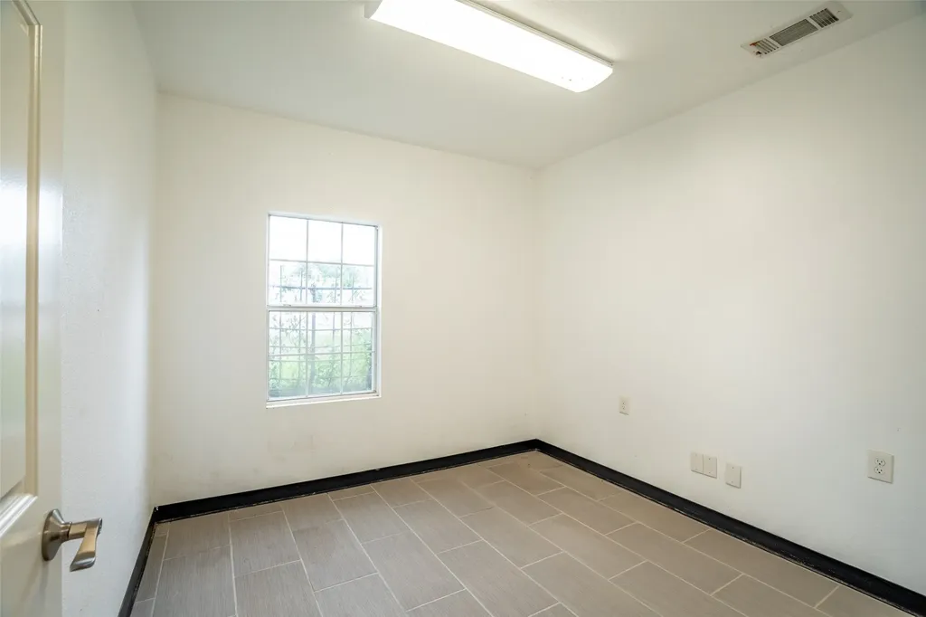 401 W Simonds Road Seagoville TX 75159