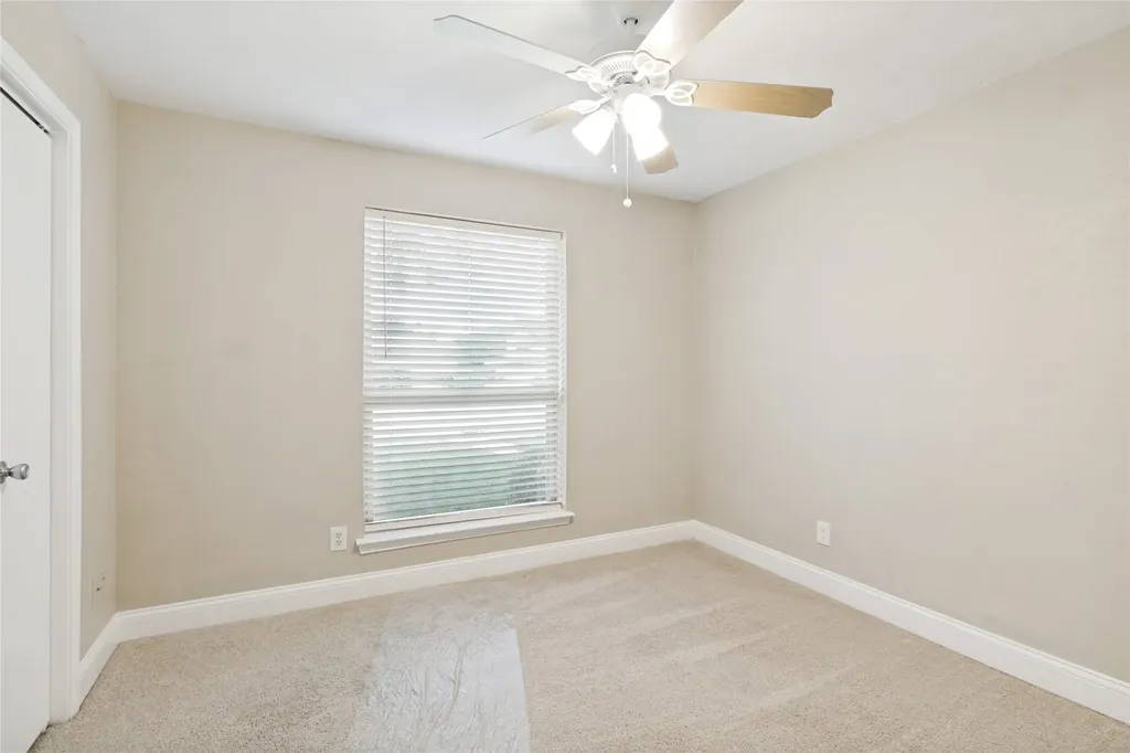 412 Tiffany Trail Richardson TX 75081