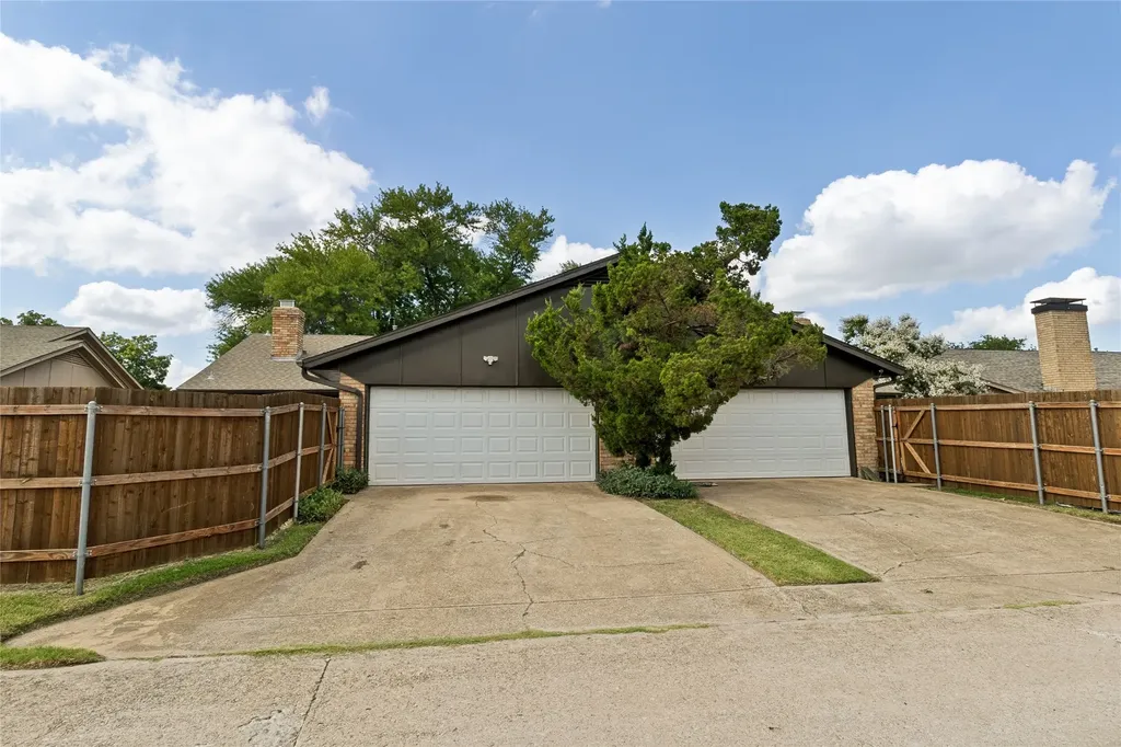 412 Tiffany Trail Richardson TX 75081