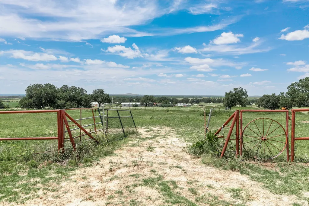 3718 Highway 36 W Rising Star TX 76471