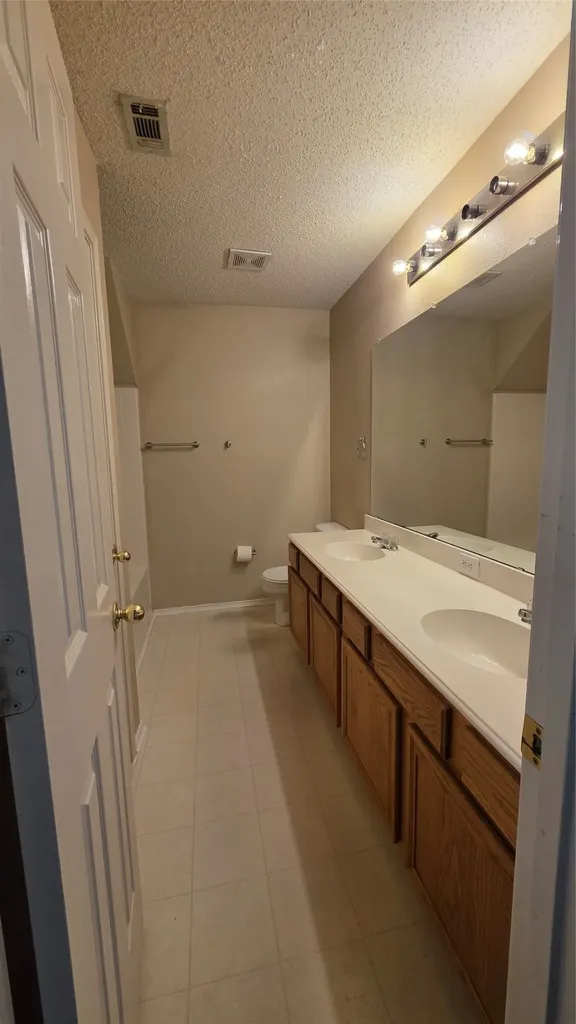 108 Indian Oaks Trail West Tawakoni TX 75474