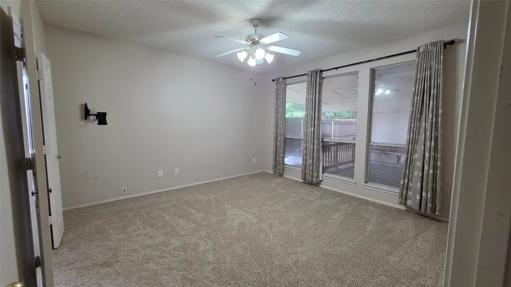 108 Indian Oaks Trail West Tawakoni TX 75474