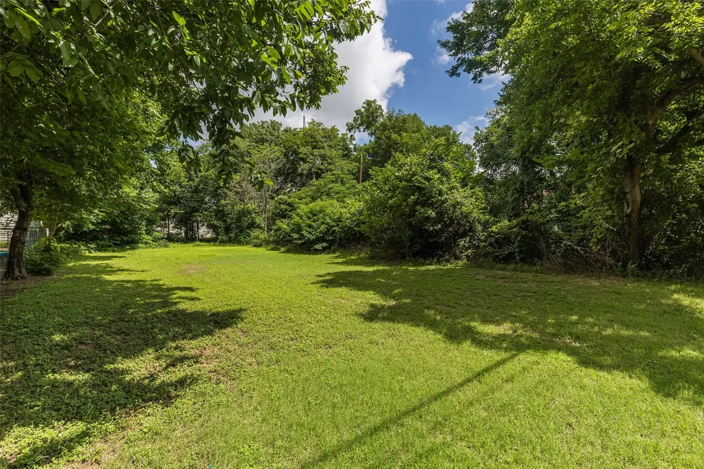 808 E Clay Street Waco TX 76704