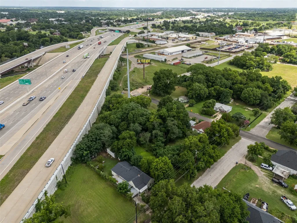 808 E Clay Street Waco TX 76704