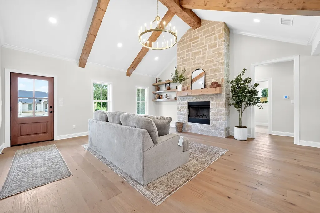 301 Grace Lane Athens TX 75751
