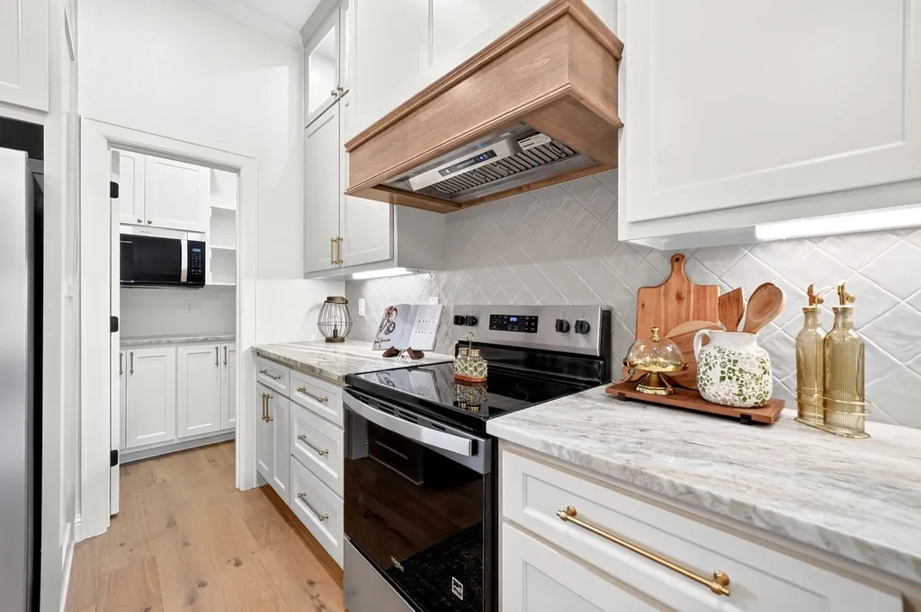 301 Grace Lane Athens TX 75751