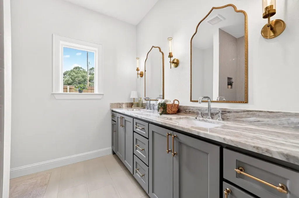 301 Grace Lane Athens TX 75751
