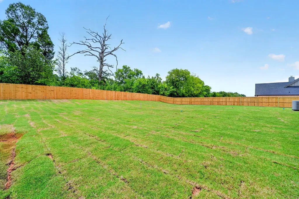 301 Grace Lane Athens TX 75751