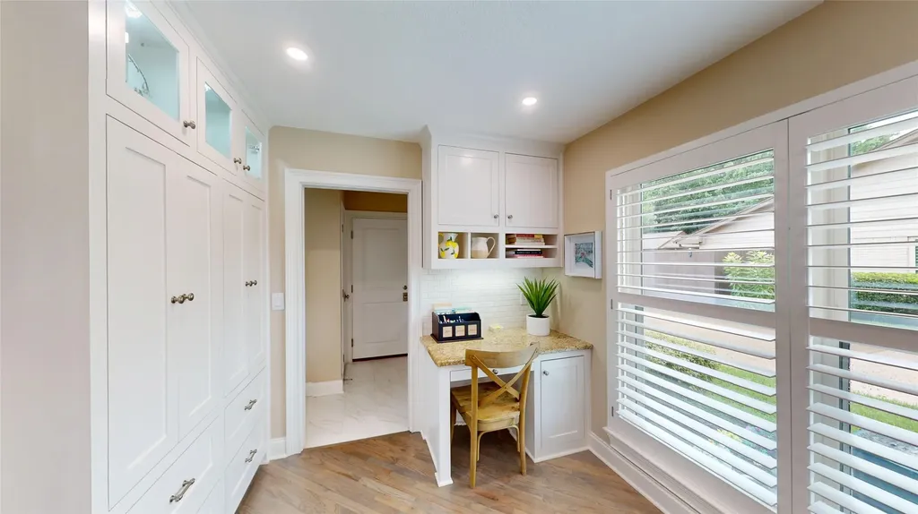 2112 Quail Run Drive Corinth TX 76208