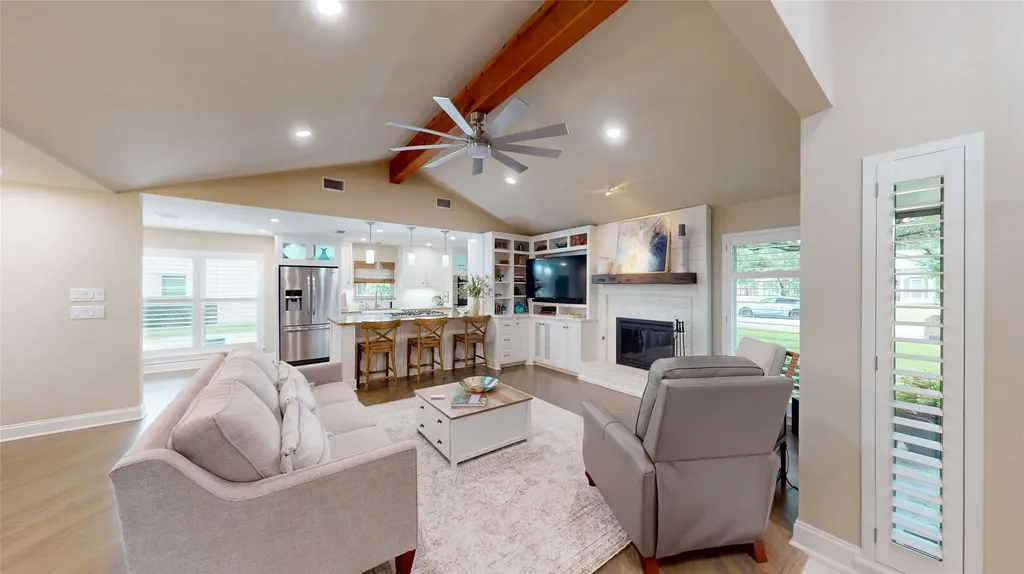 2112 Quail Run Drive Corinth TX 76208