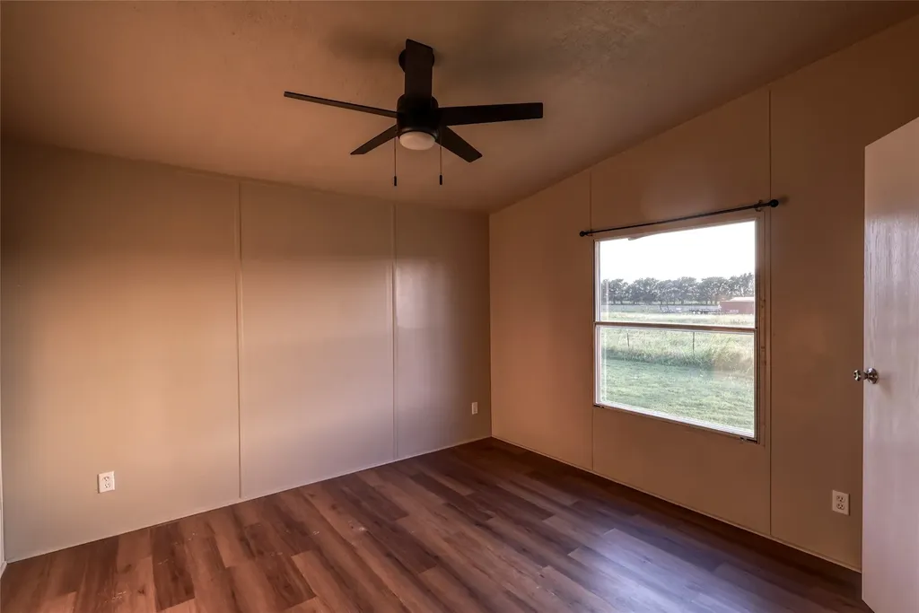 8344 Fm 697 Whitewright TX 75491
