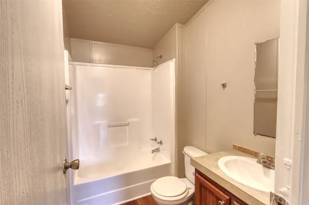 8344 Fm 697 Whitewright TX 75491