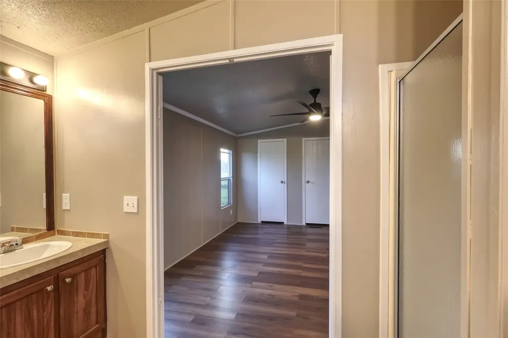 8344 Fm 697 Whitewright TX 75491