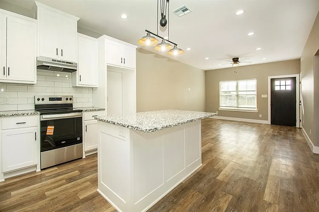 20492 Us Highway 377 Whitesboro TX 76273