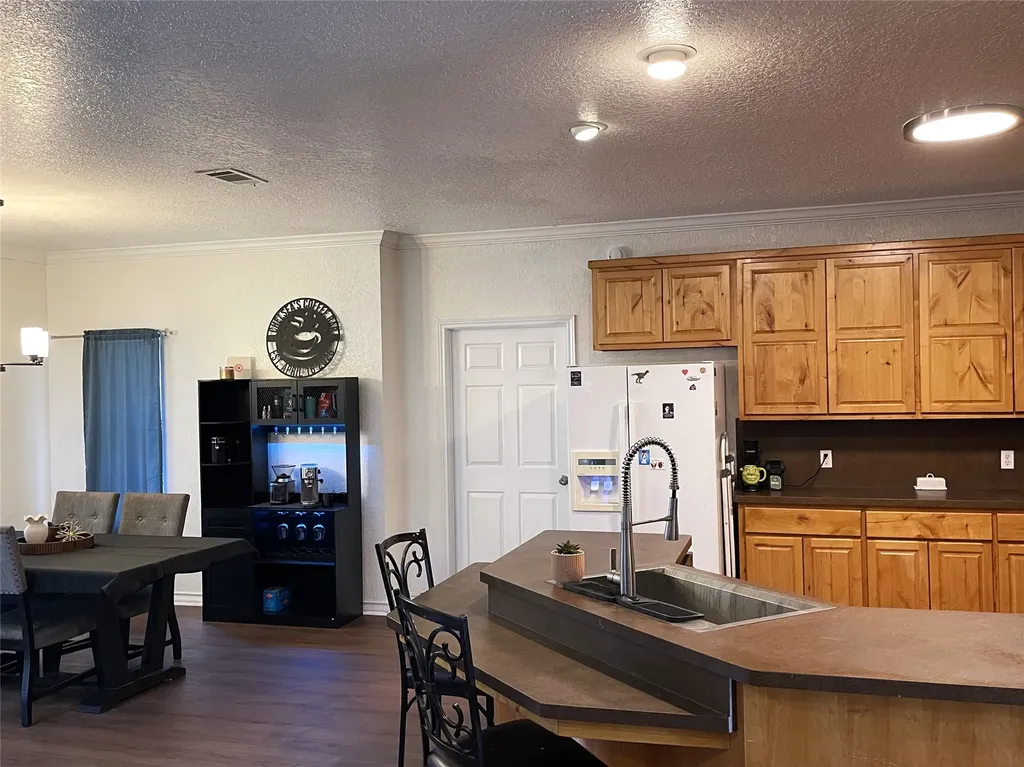 107 Carroll Street Teague TX 75860