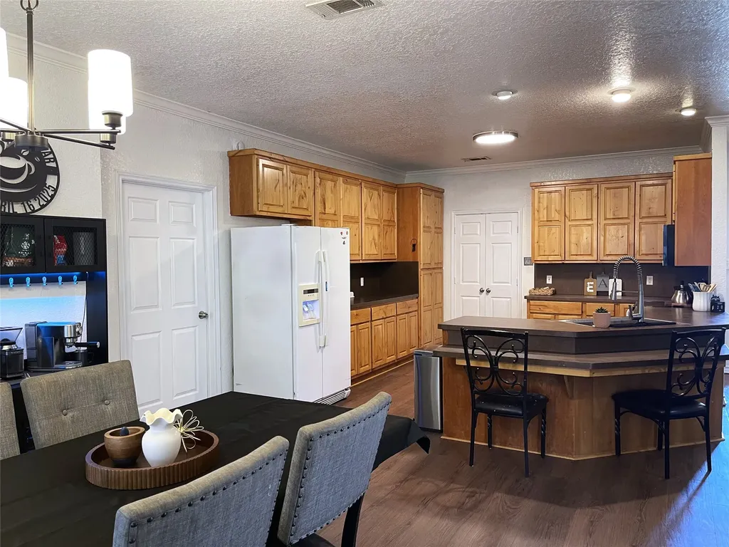 107 Carroll Street Teague TX 75860