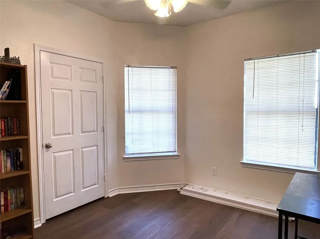 107 Carroll Street Teague TX 75860