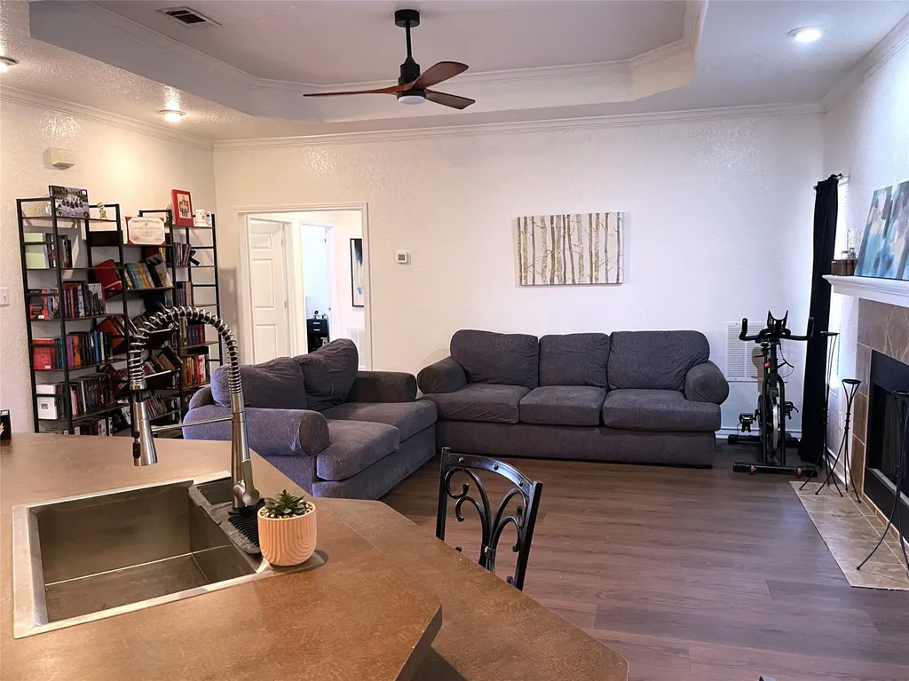 107 Carroll Street Teague TX 75860