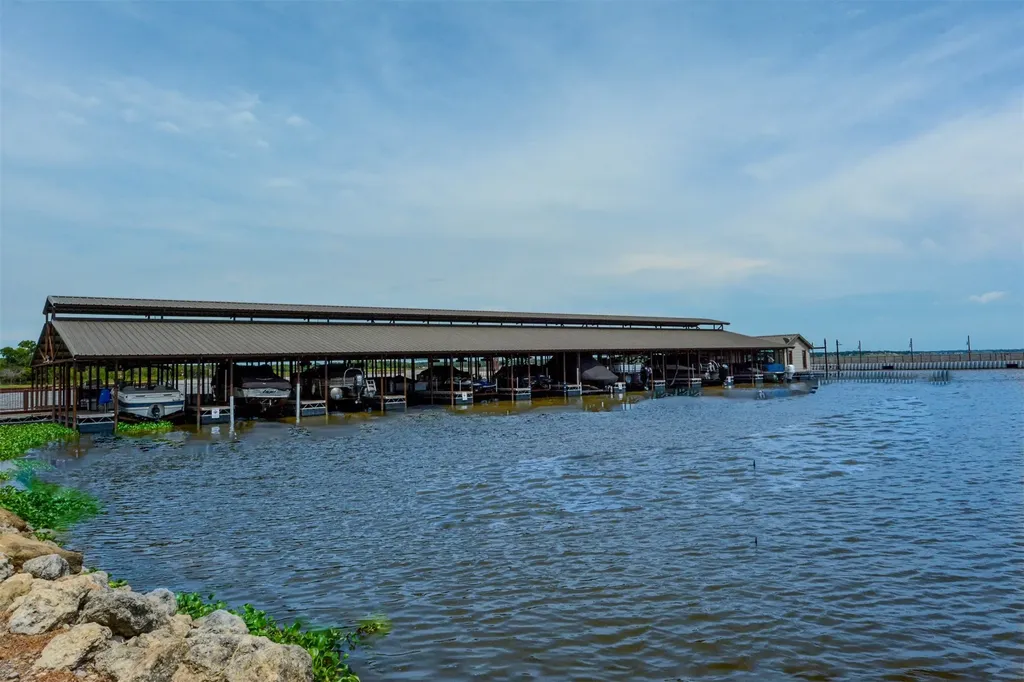 1177 Beacon Shore Road Kemp TX 74143