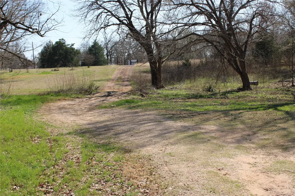 10000 St Highway 31 Malakoff TX 75148