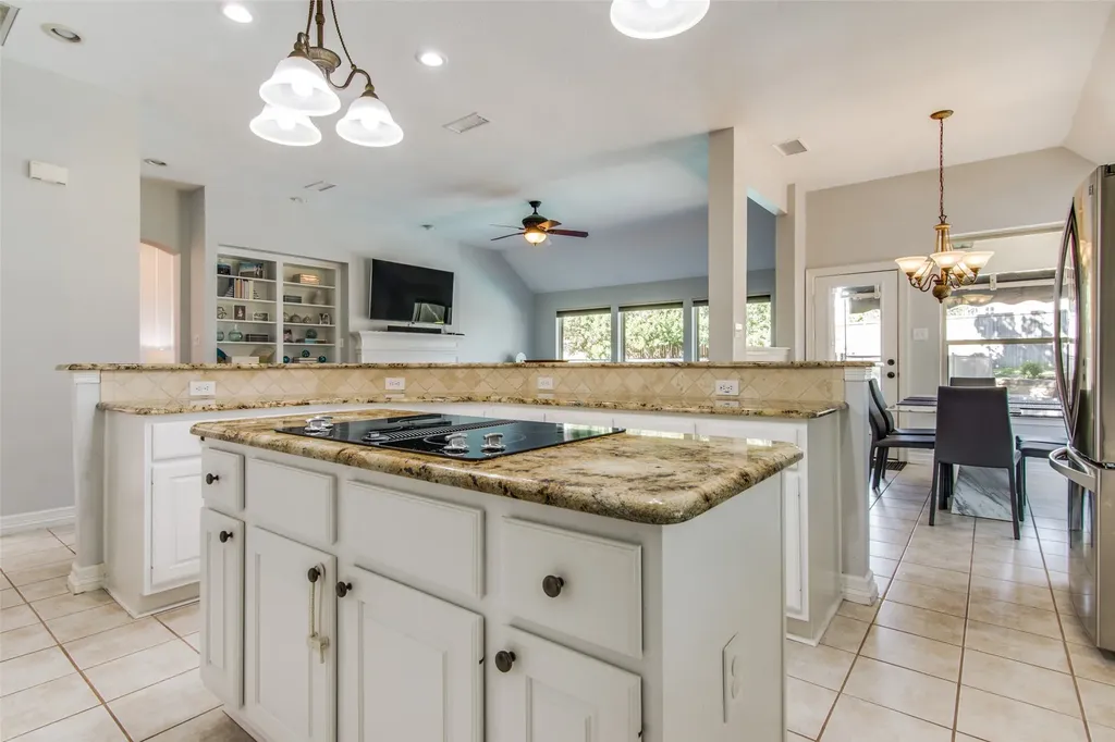 700 Essex Court Southlake TX 76092