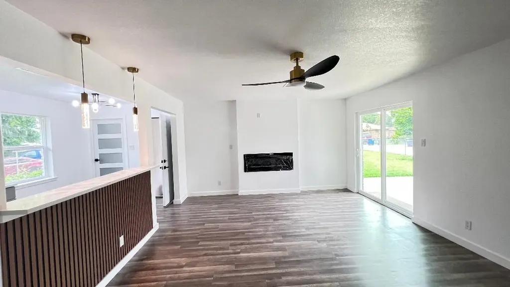 1711 Heather Glen Drive Dallas TX 75232