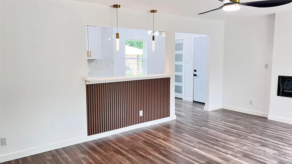 1711 Heather Glen Drive Dallas TX 75232