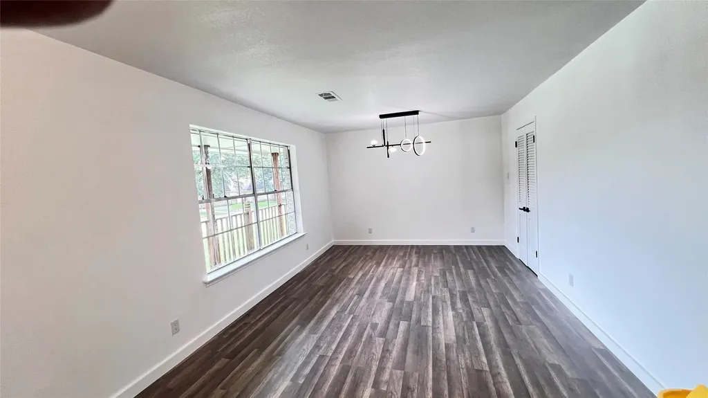 1711 Heather Glen Drive Dallas TX 75232