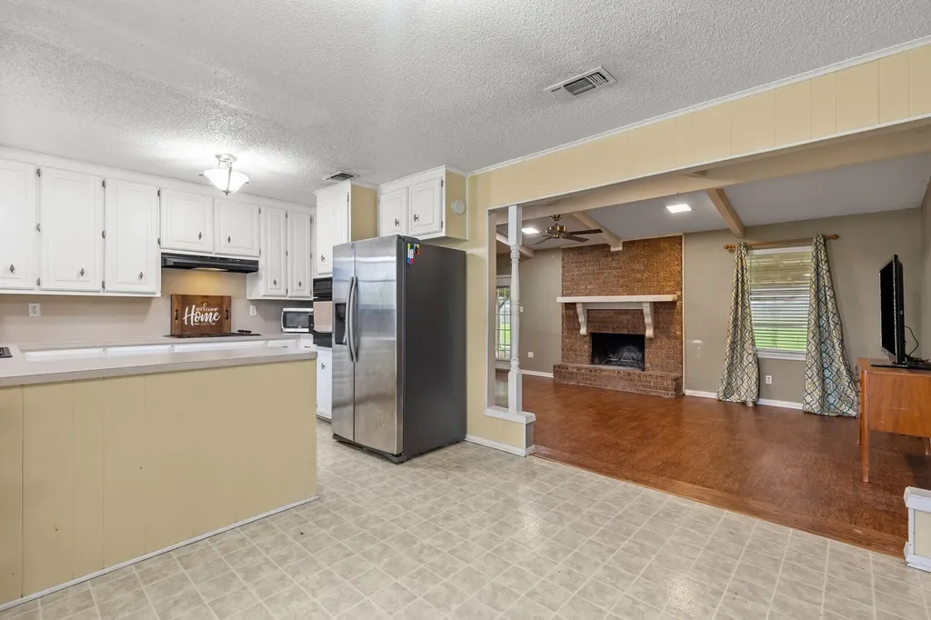505 Pinewood Lane Hewitt TX 76643
