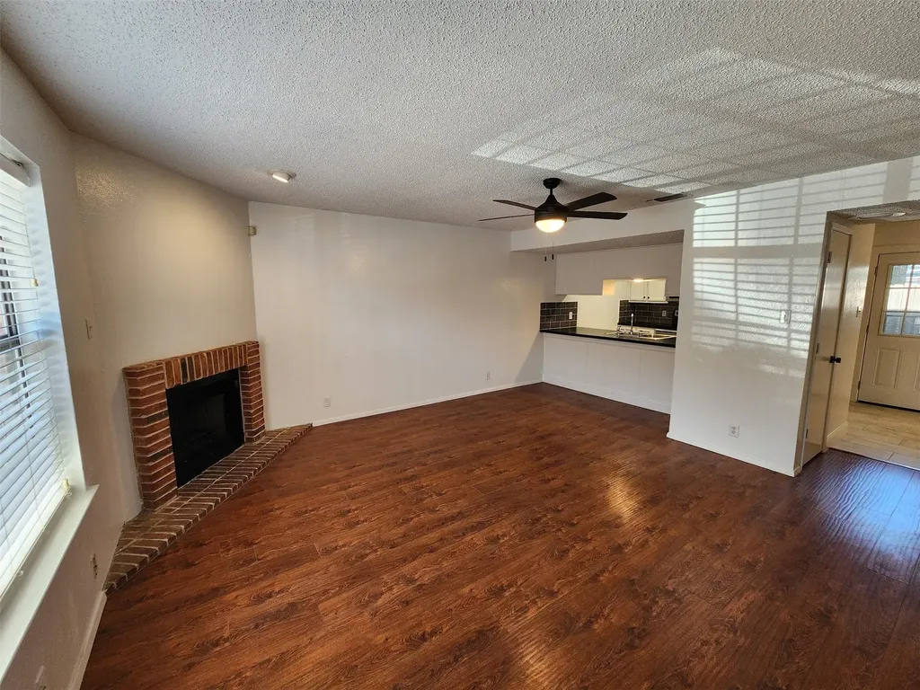 716 W Mulberry Street Denton TX 76201