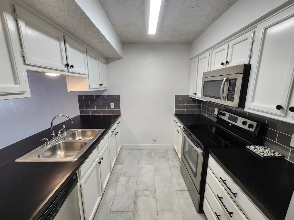 716 W Mulberry Street Denton TX 76201