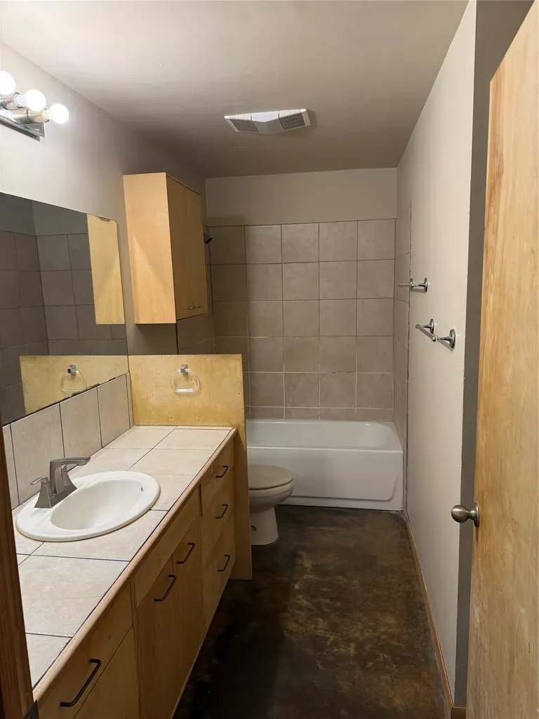 2204 Breezy Waco TX 76712