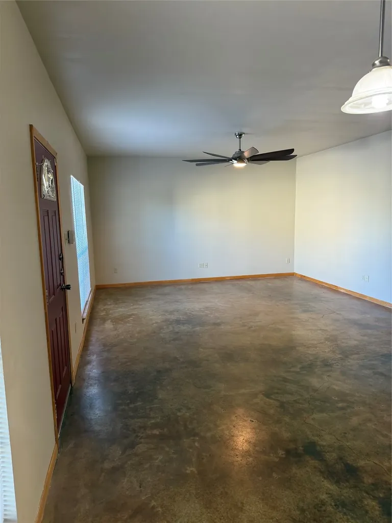 2204 Breezy Waco TX 76712