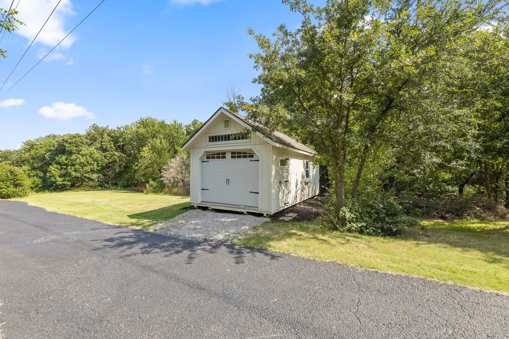 665 Chinn Chapel Road Copper Canyon TX 75077