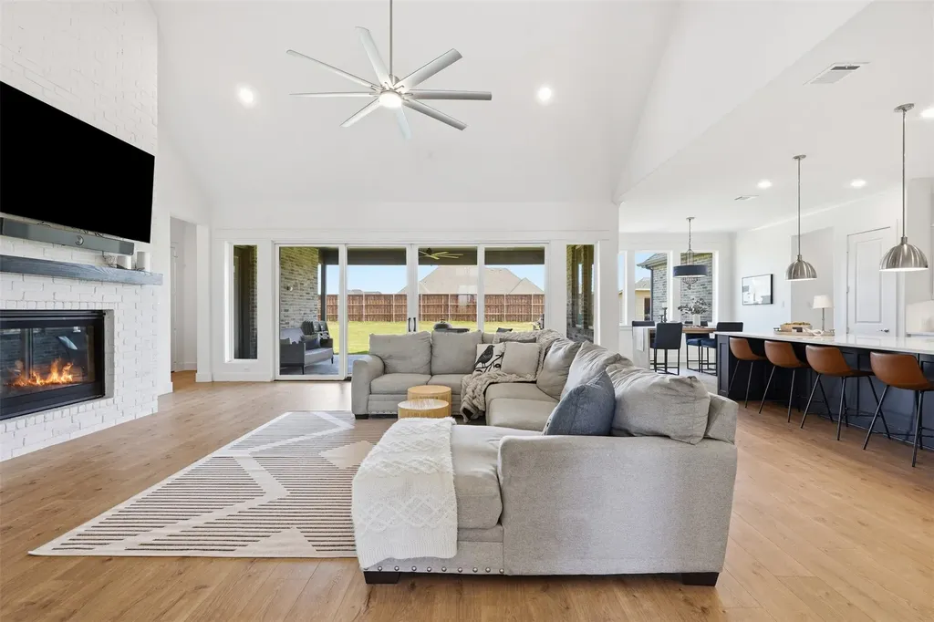 328 Wimberley Drive Haslet TX 76052