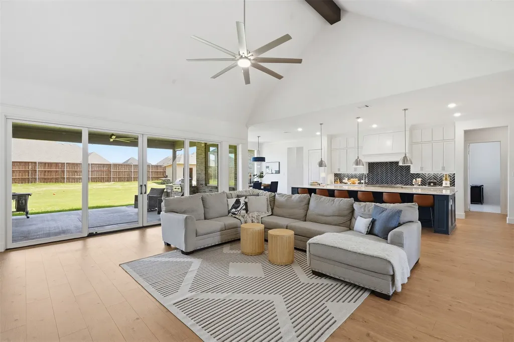 328 Wimberley Drive Haslet TX 76052