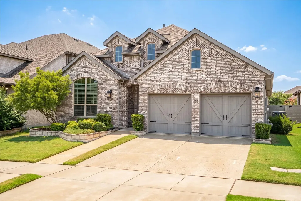 1221 15th Street Argyle TX 76226