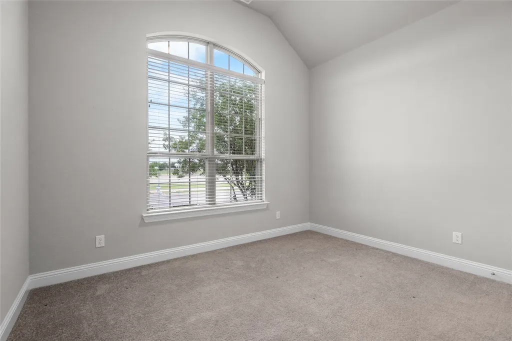 1221 15th Street Argyle TX 76226