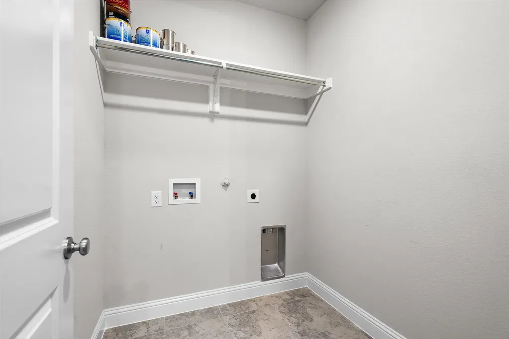 1221 15th Street Argyle TX 76226
