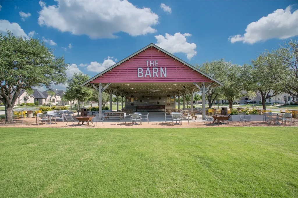 1221 15th Street Argyle TX 76226