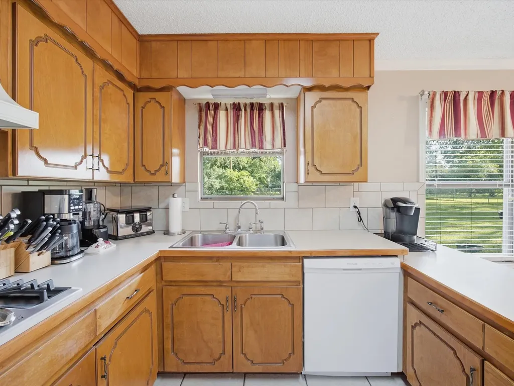 309 Greathouse Street Bridgeport TX 76426