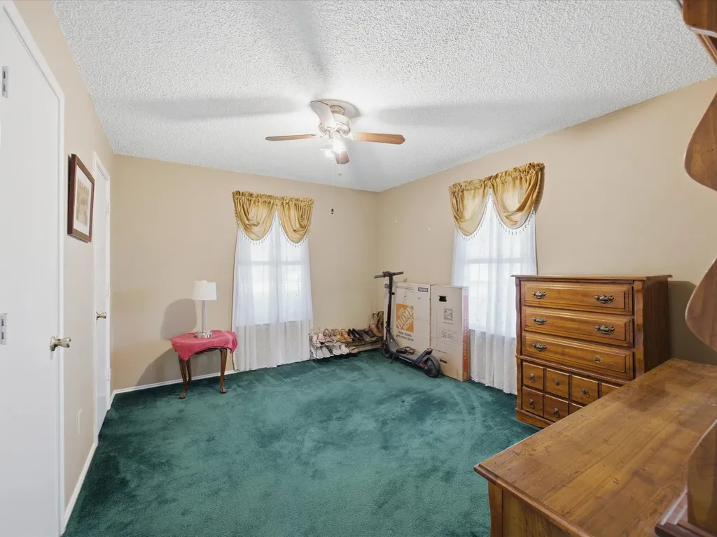 309 Greathouse Street Bridgeport TX 76426