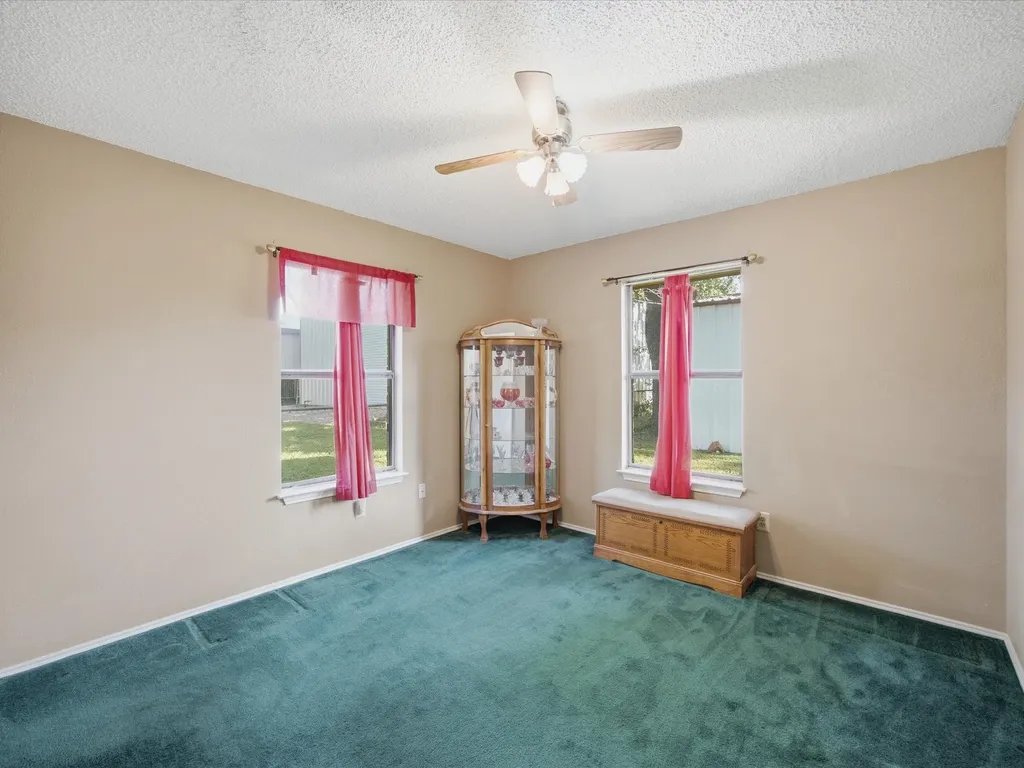 309 Greathouse Street Bridgeport TX 76426