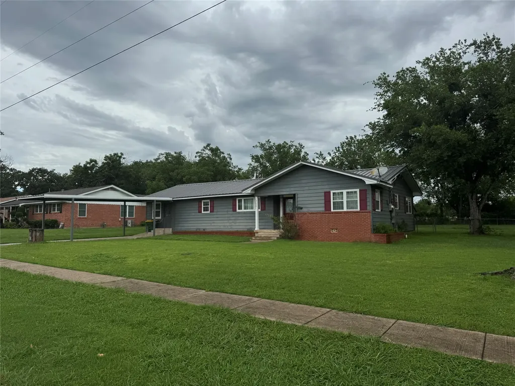 708 First Hico TX 76457