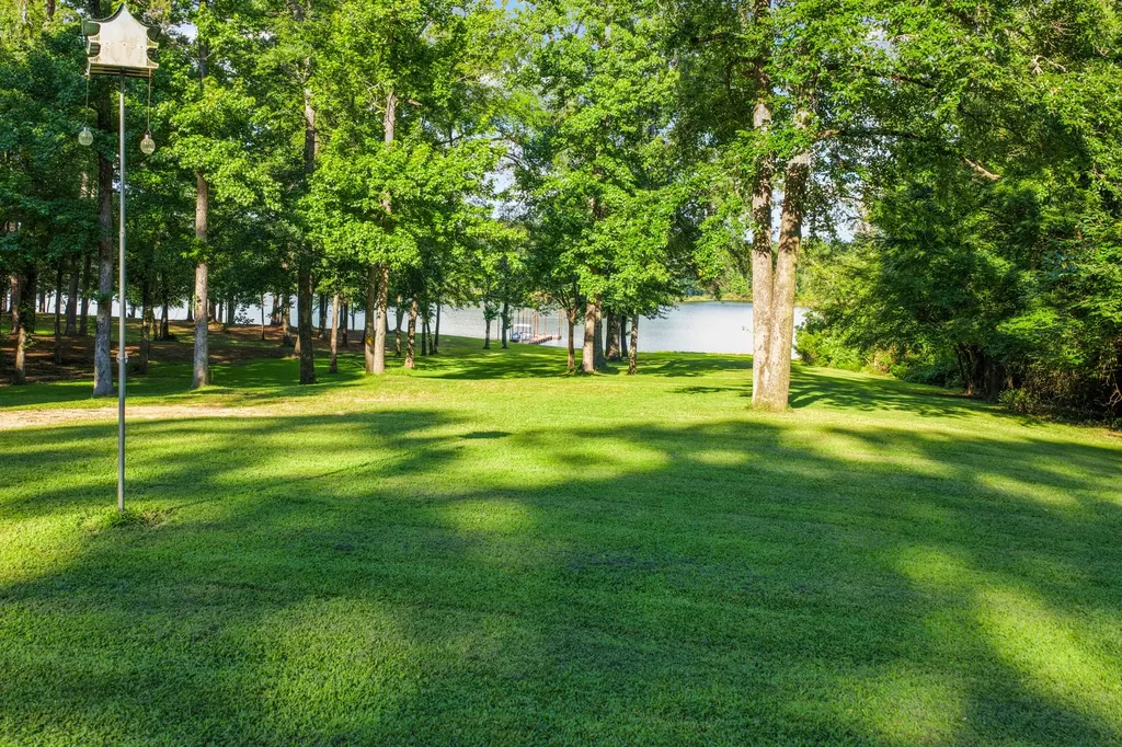 197 Shreveport Street Avinger TX 75630