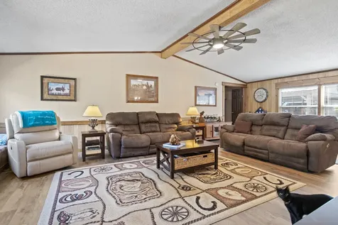 197 Shreveport Street Avinger TX 75630