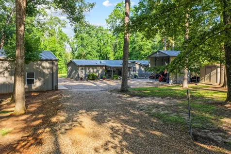 197 Shreveport Street Avinger TX 75630