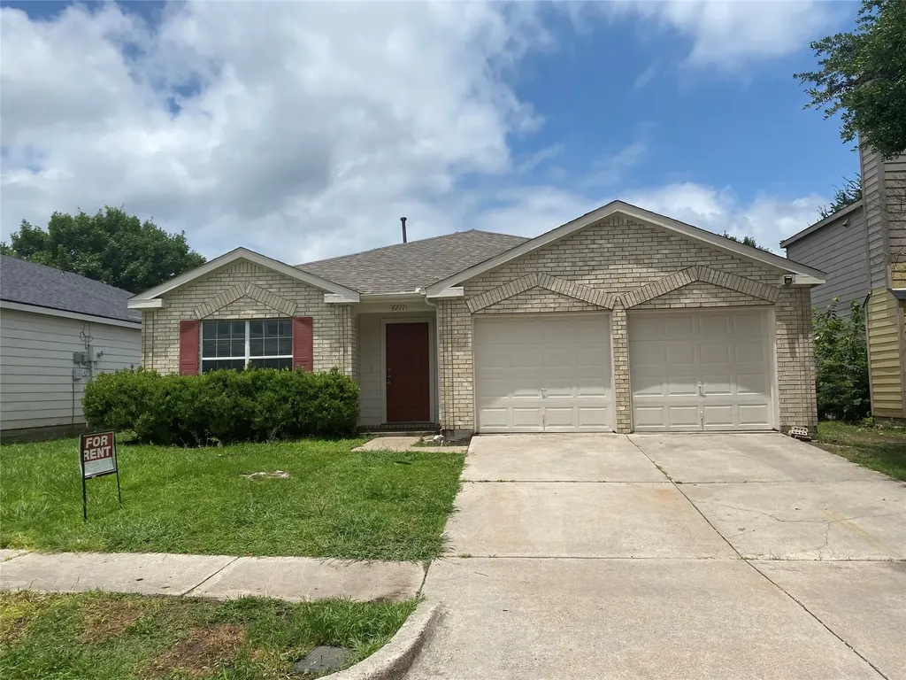 4211 Falcon Drive Sherman TX 75092